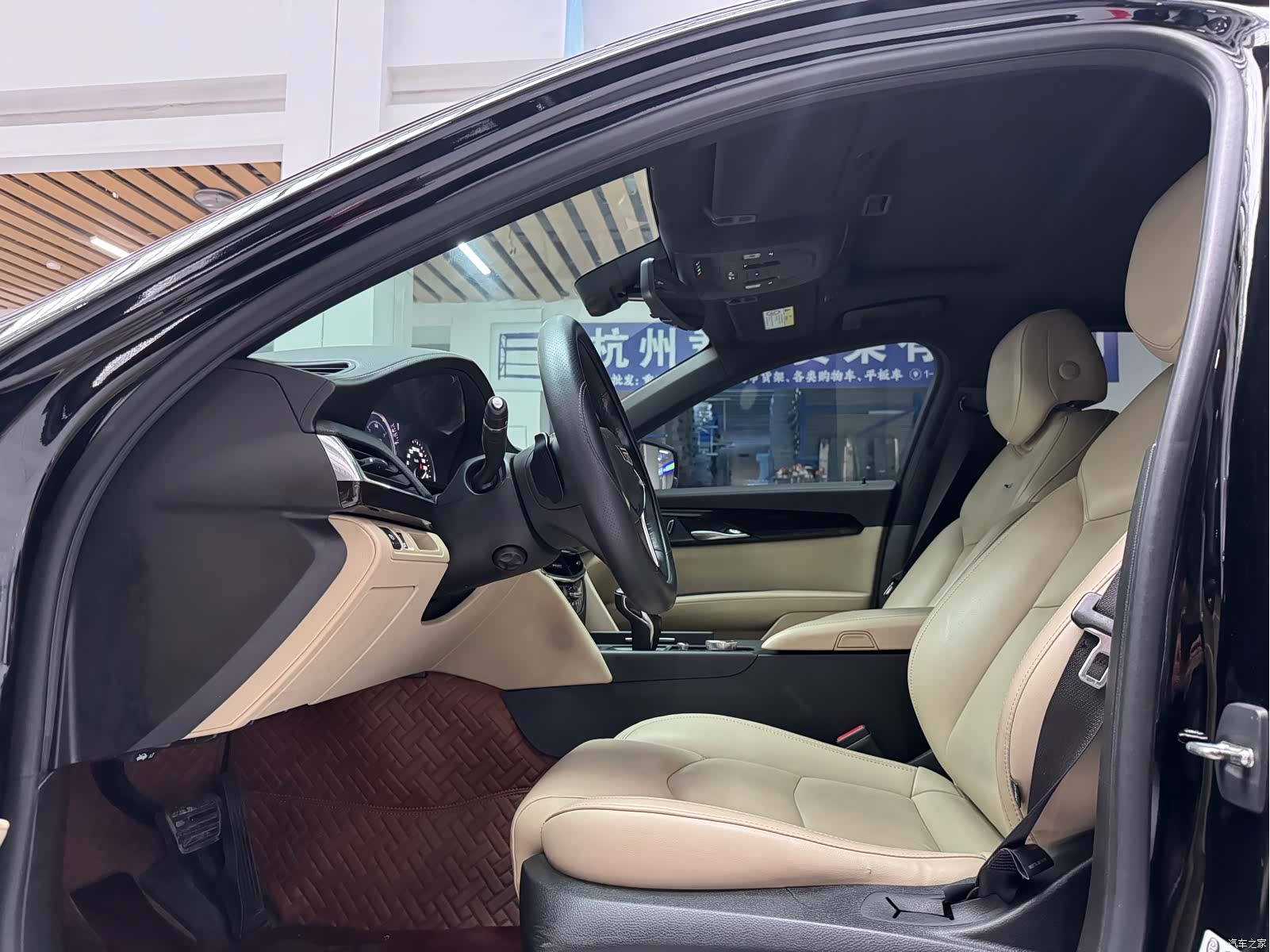 Cadillac CT6, 2019 10