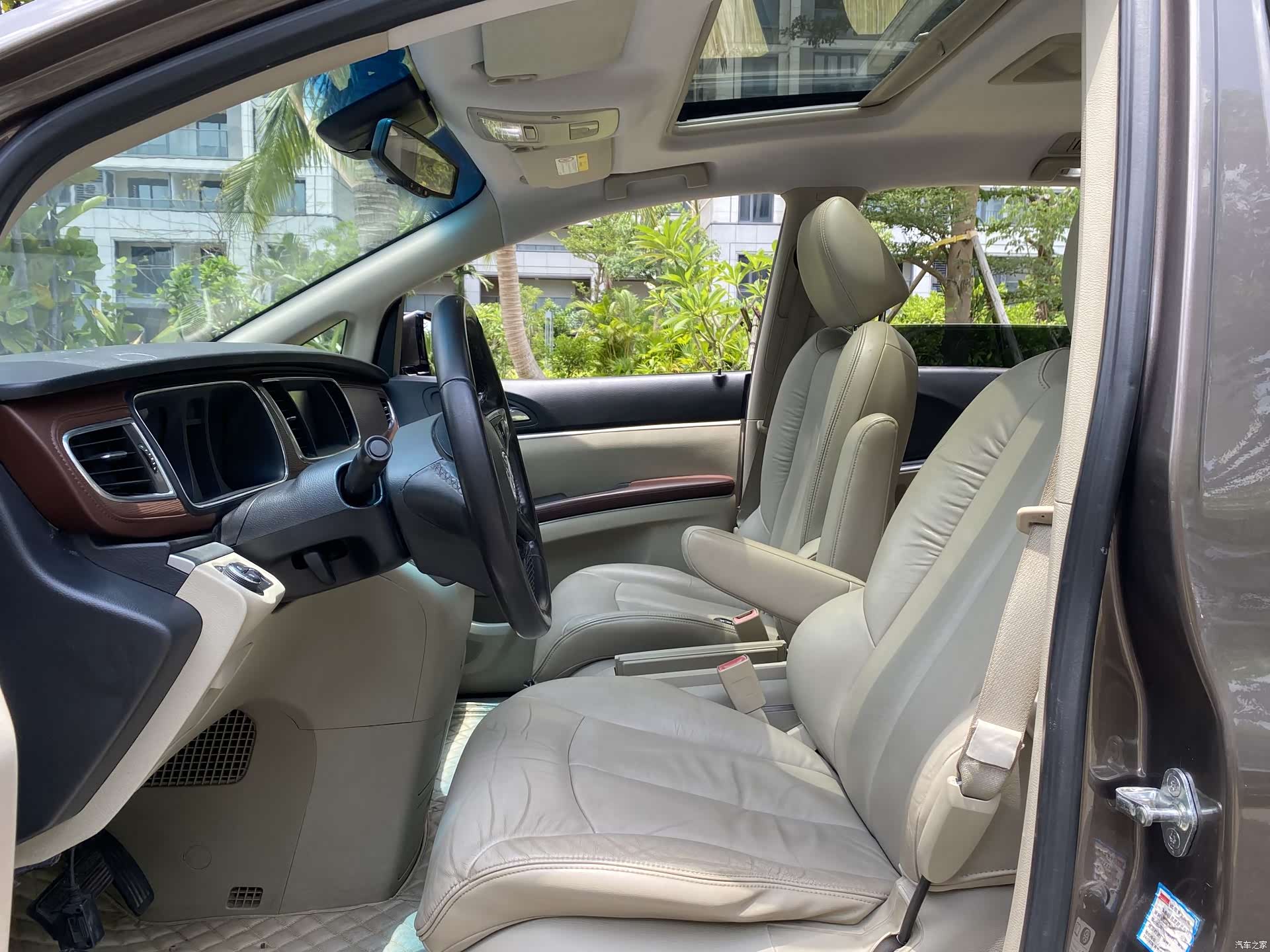 Buick GL8, 2016 все фото