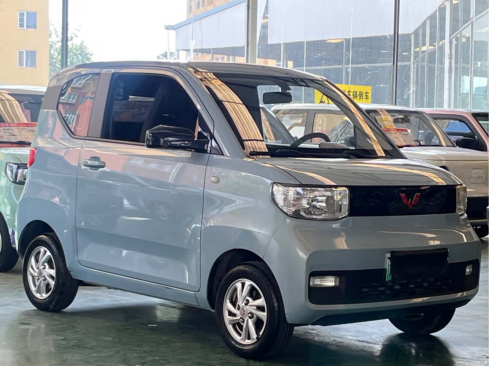 Wuling MINIEV, 2021 3