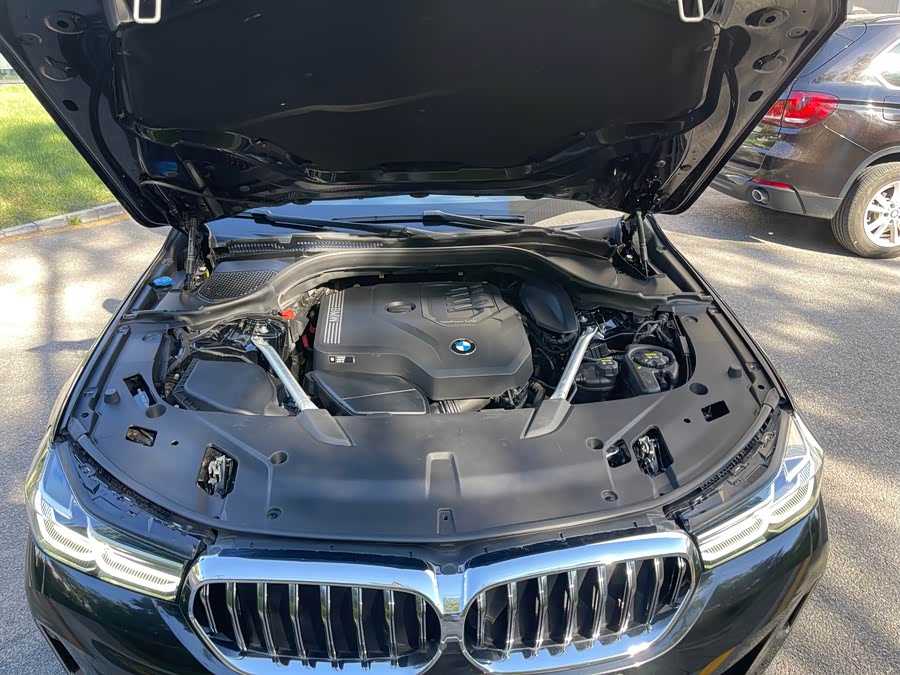 BMW 6 Series GT 2023, фото 19