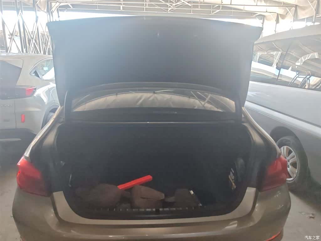 BMW 5 Series, 2018 16