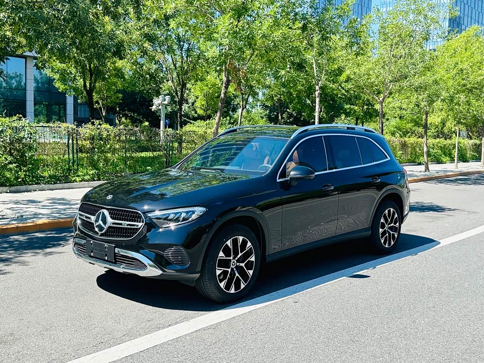 Mercedes-Benz GLC Mercedes-Benz GLC