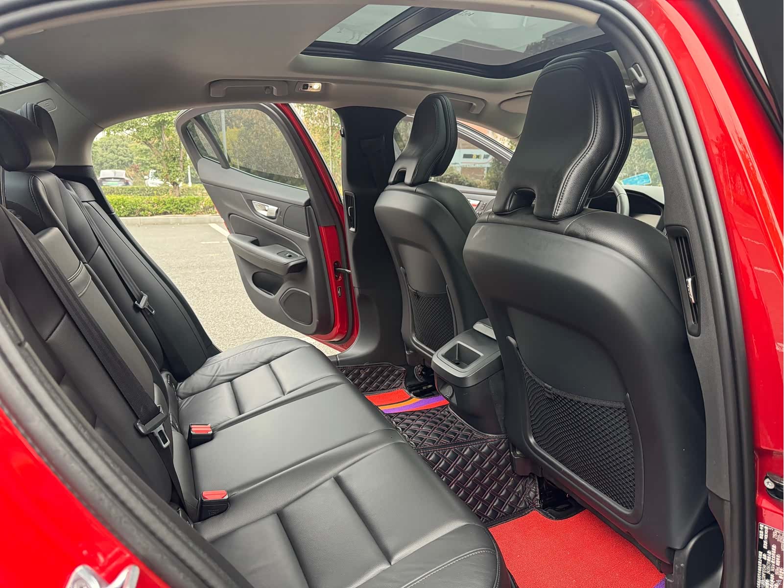 Volvo S60, 2021 10