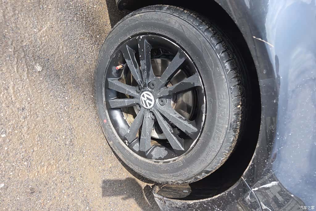 Volkswagen Sagitar, 2012 6