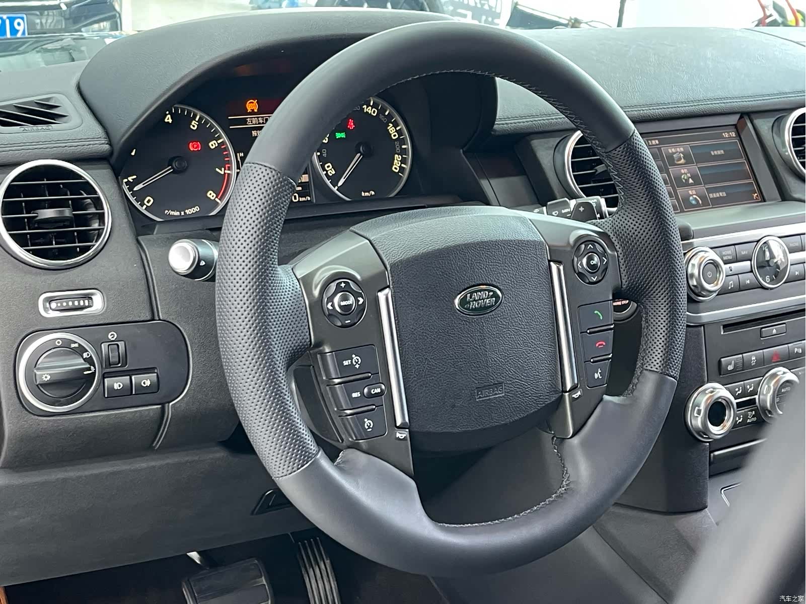 Land Rover Discovery, 2019 6