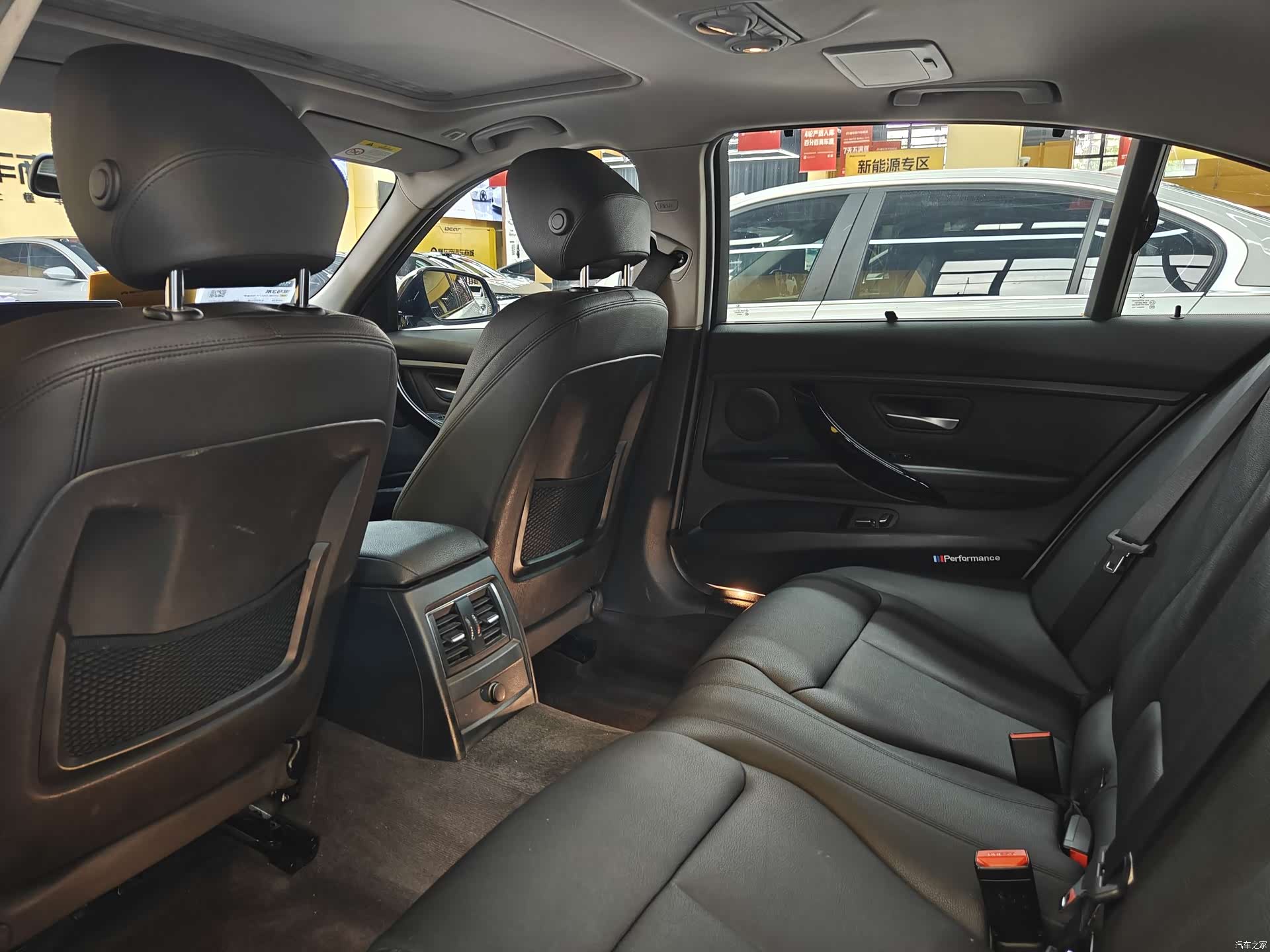 BMW 3 Series, 2018 4