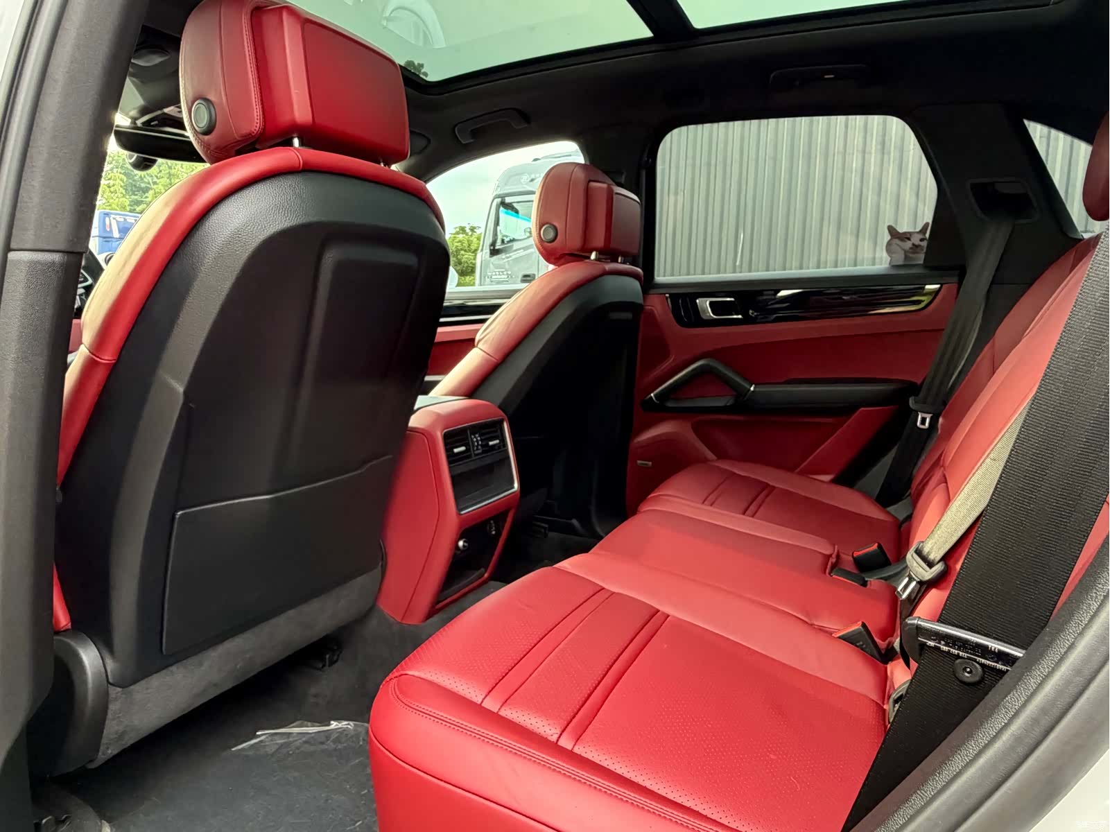 Porsche Cayenne, 2019 9