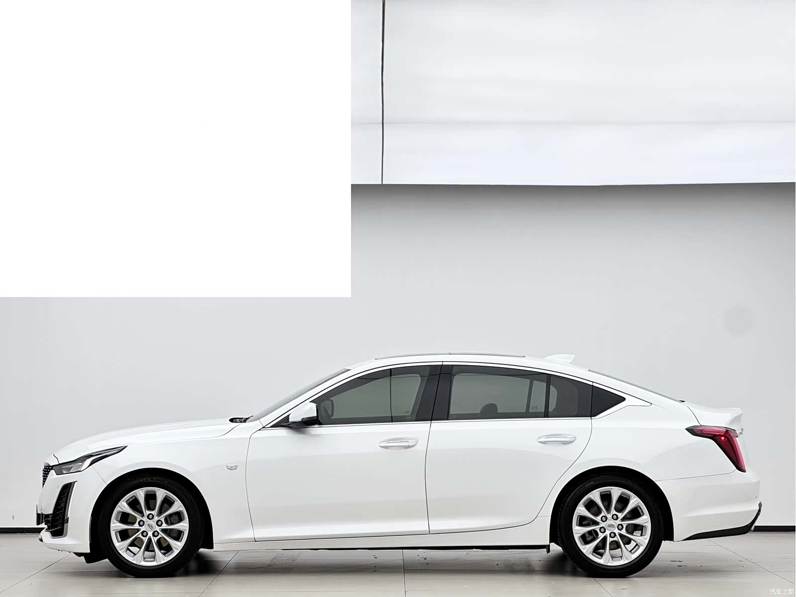 Cadillac CT5, 2021 3