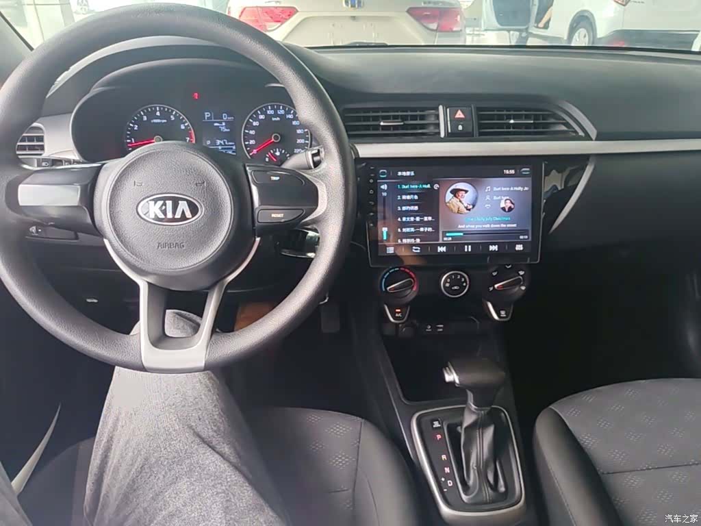 Kia K2, 2018 10