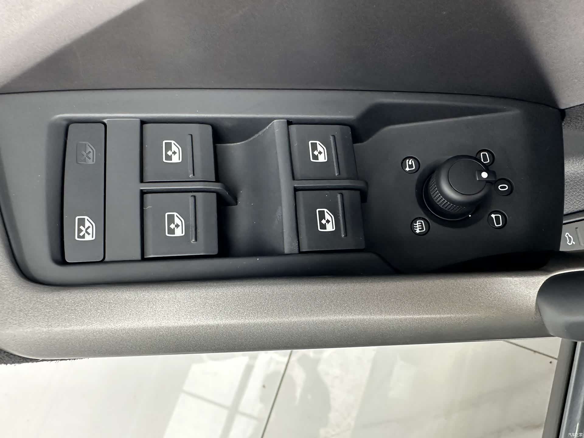 Audi Q3, 2022 12