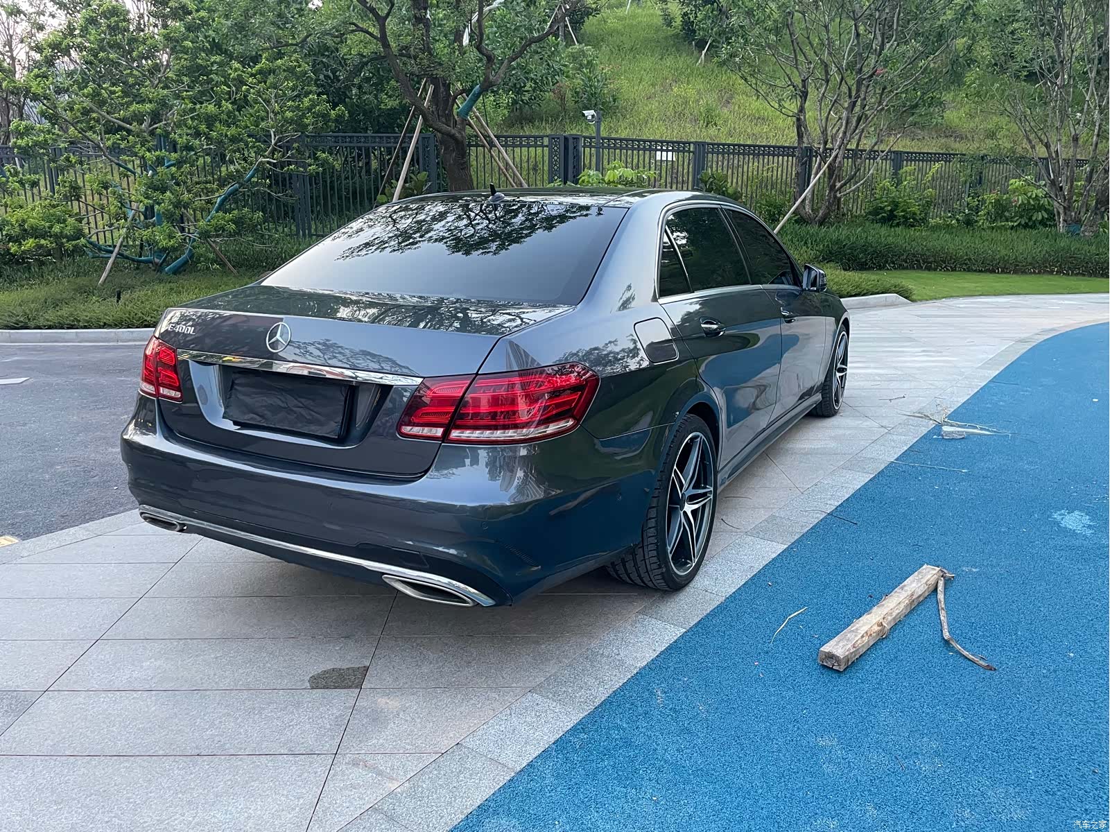 Mercedes-Benz E-Class, 2013 15