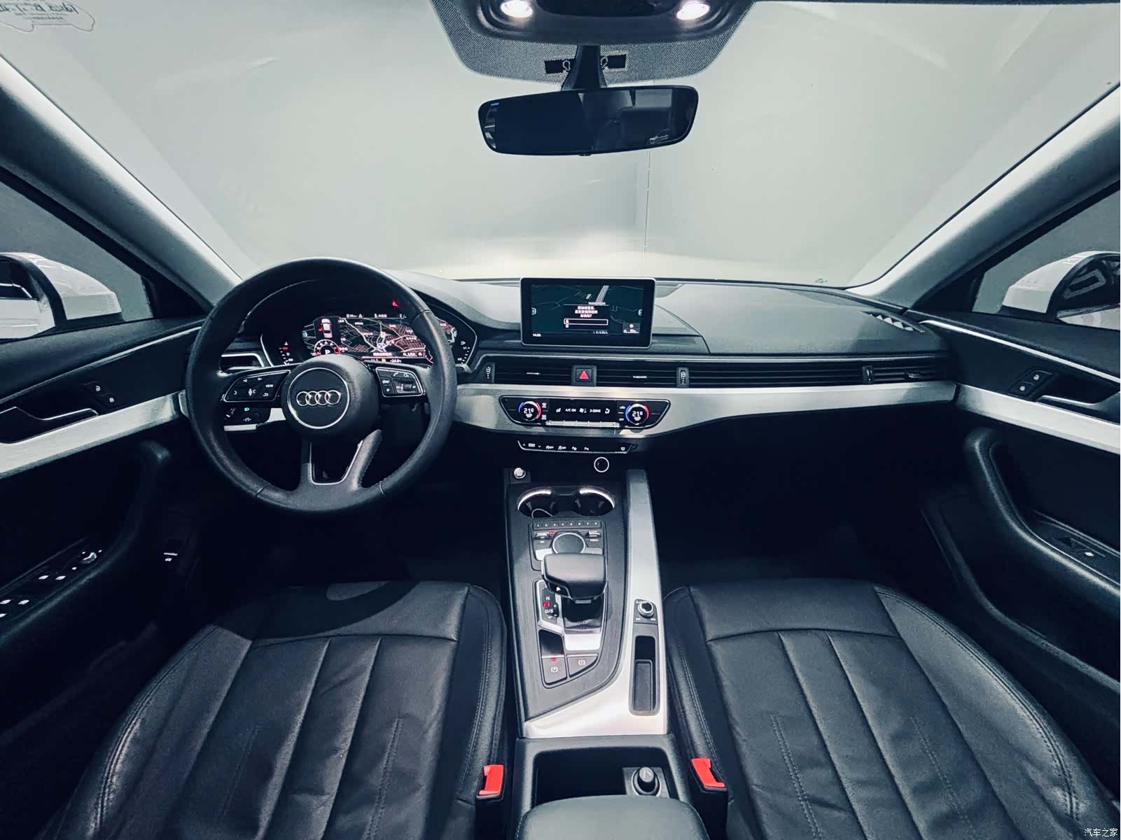Audi A4L, 2019 11