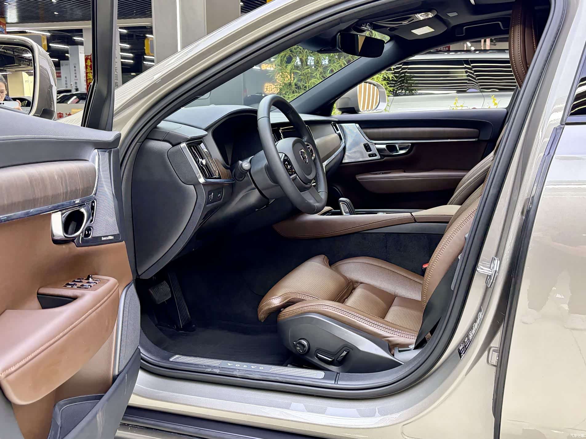 Volvo V90, 2021 7
