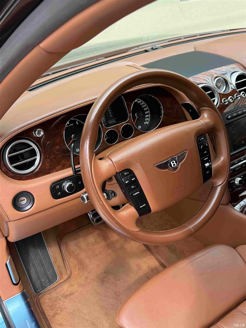Bentley Flying Spur, 2008 9