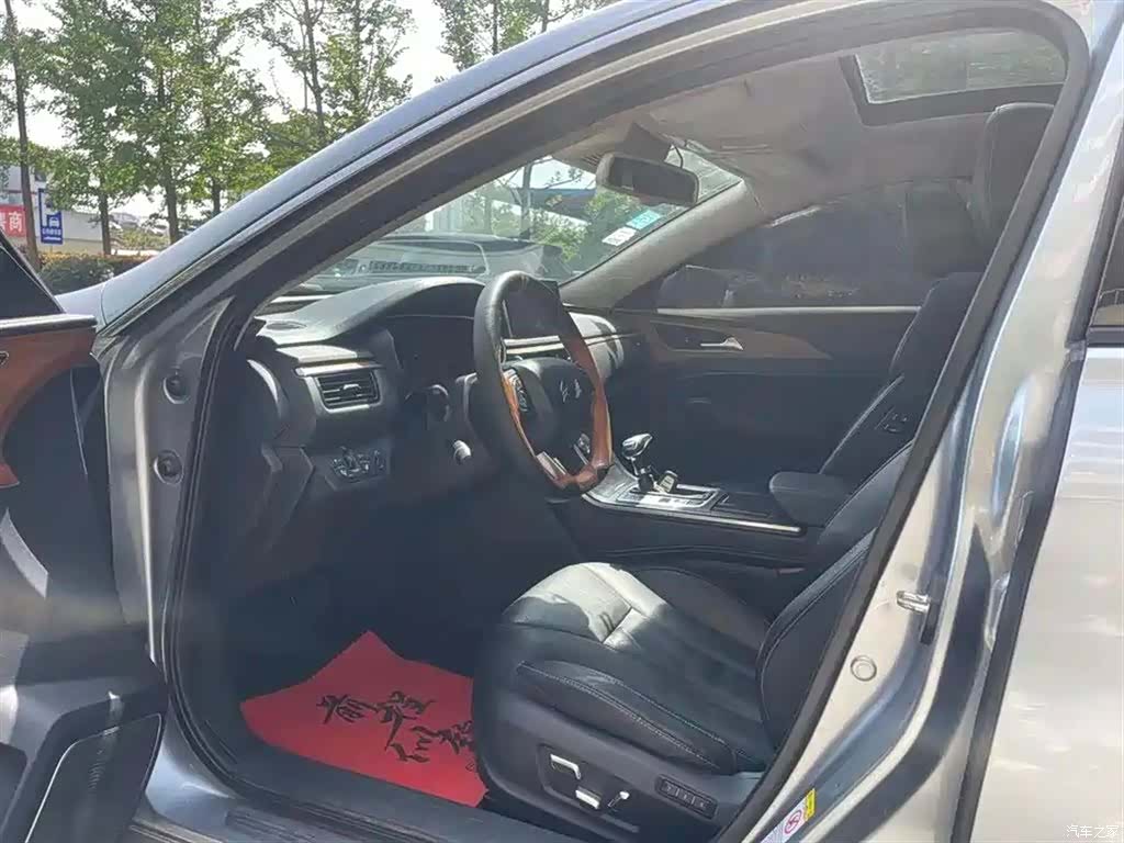 Hongqi H5, 2018 все фото