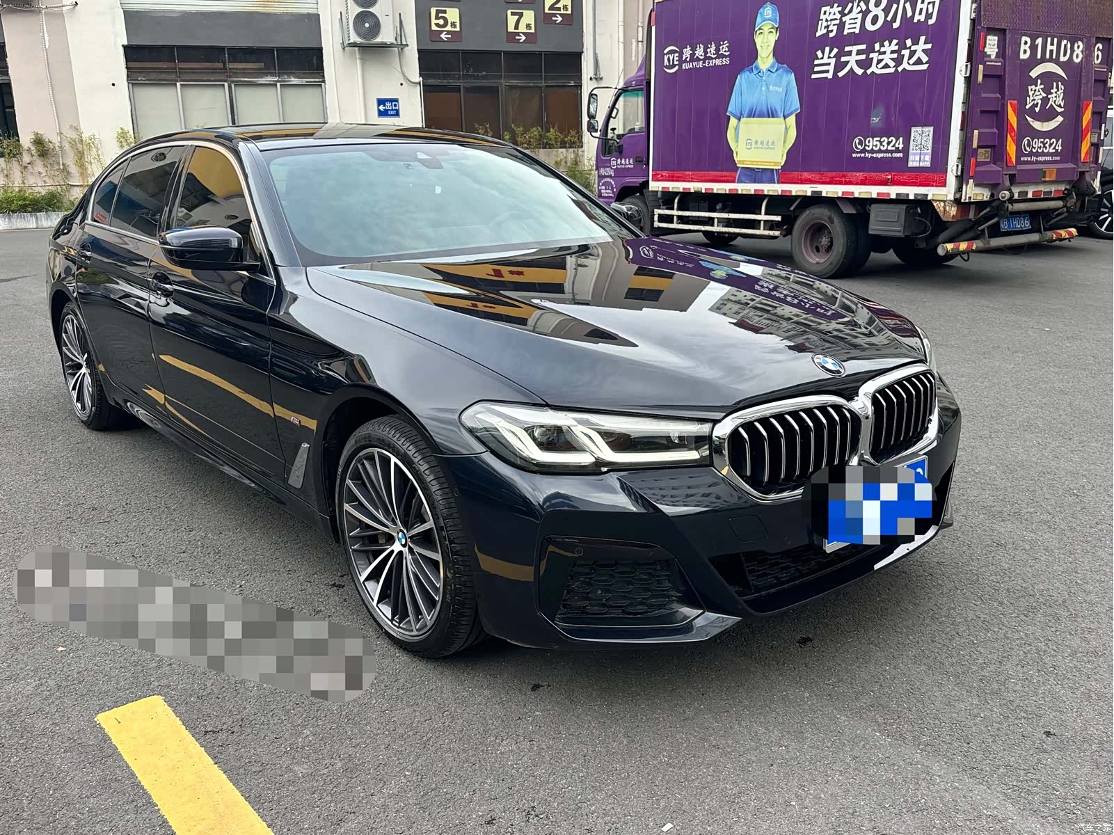 BMW 5 Series, 2023 3