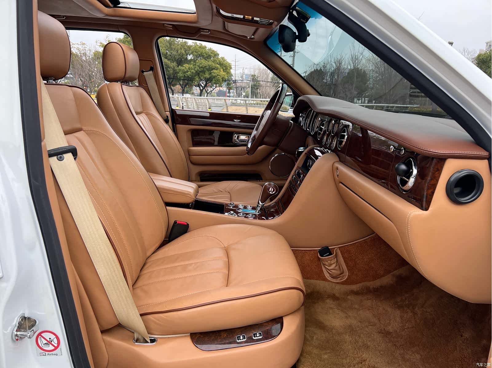 Bentley R, 2006 12