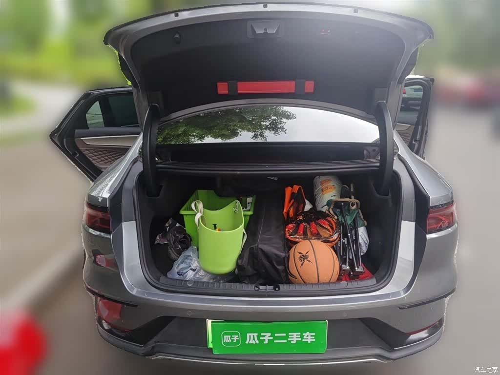 BYD Han, 2024 10