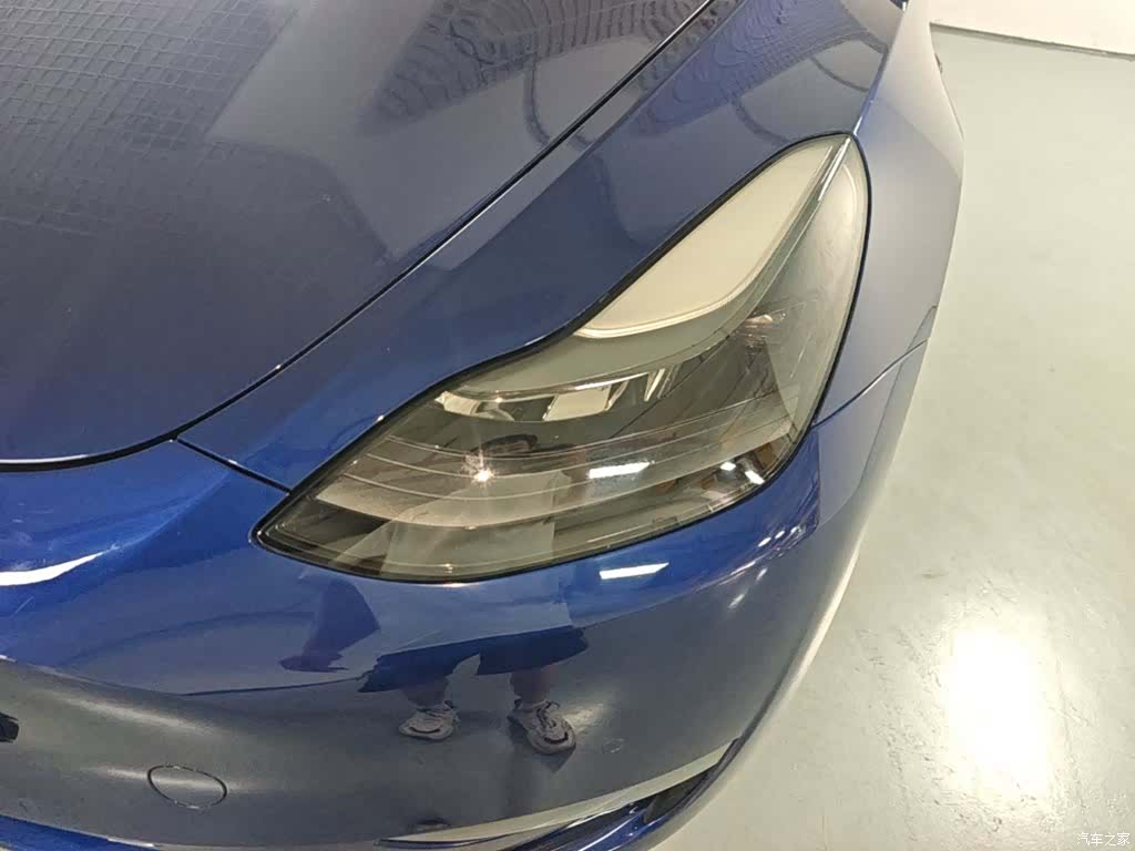 Tesla Model Y, 2021 24
