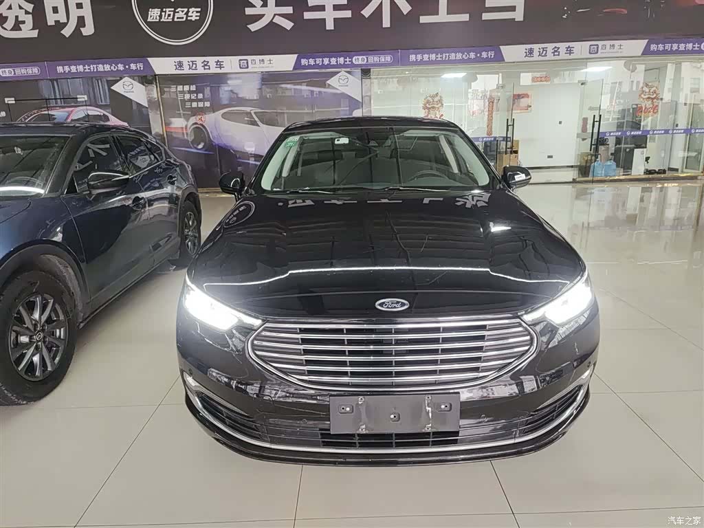 Ford Taurus, 2021 3
