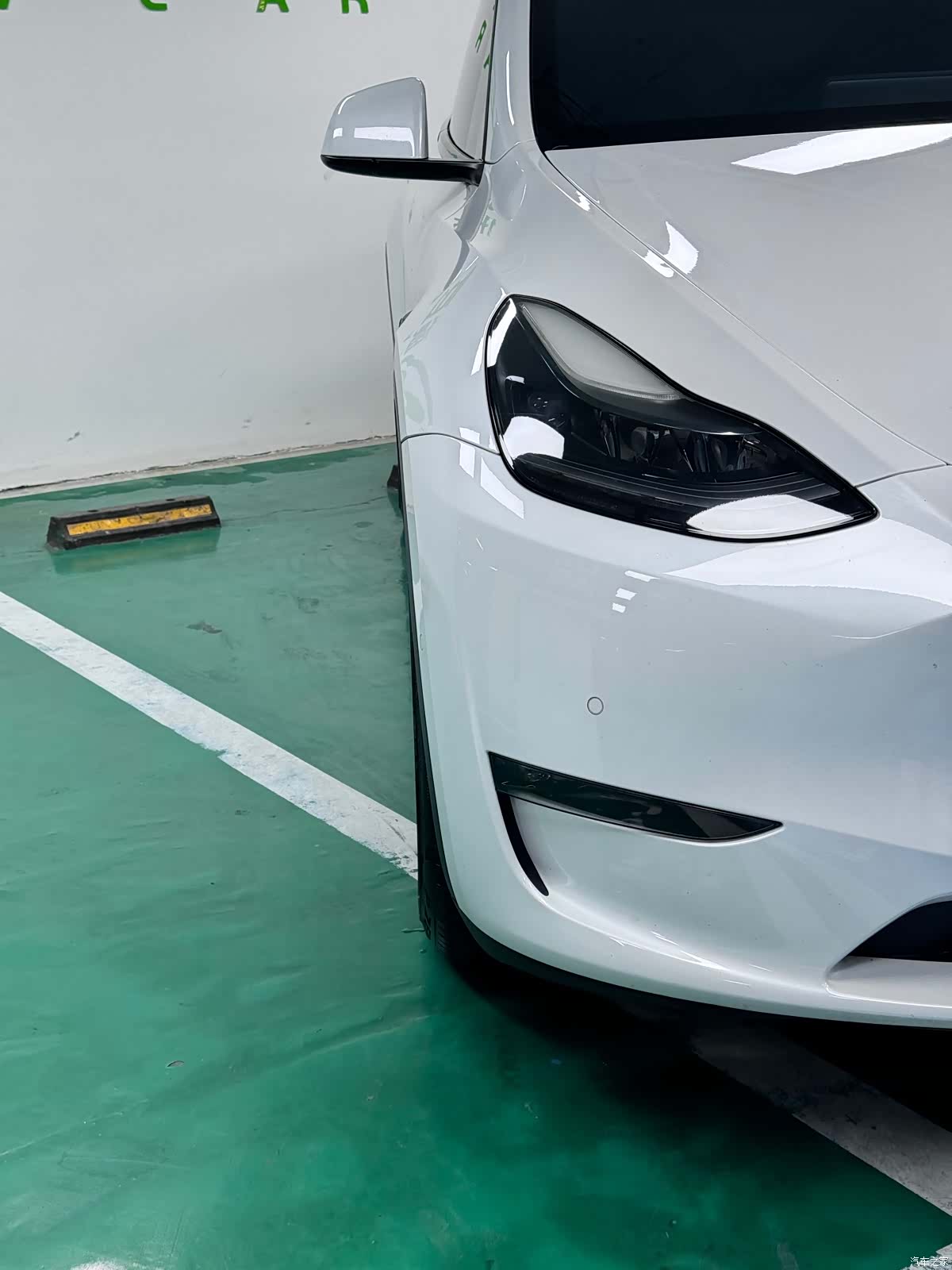 Tesla Model Y, 2021 4