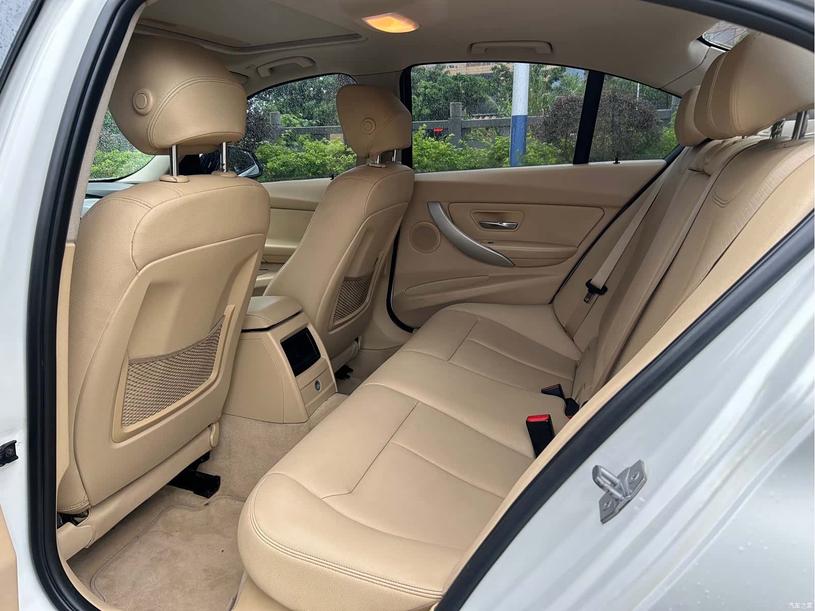 BMW 3 Series, 2013 8