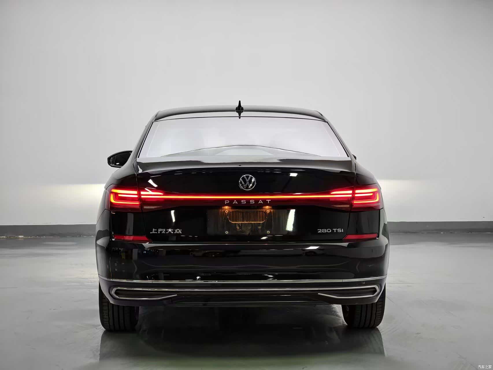 Volkswagen Passat, 2022 6