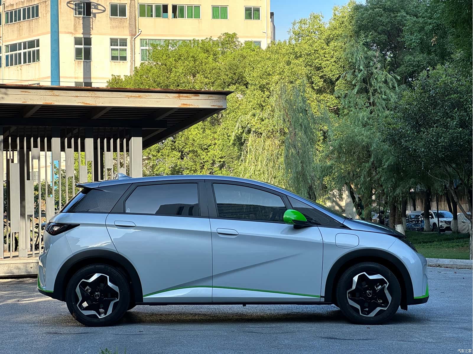 BYD Dolphin, 2023 8