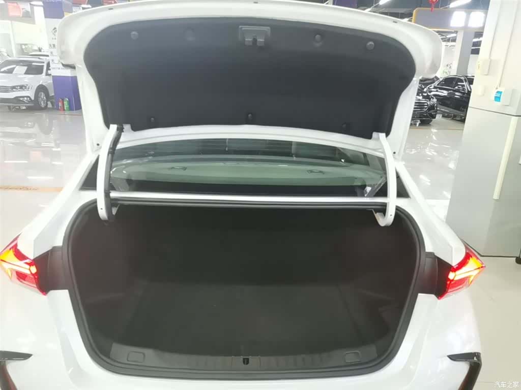 Buick Verano, 2024 19
