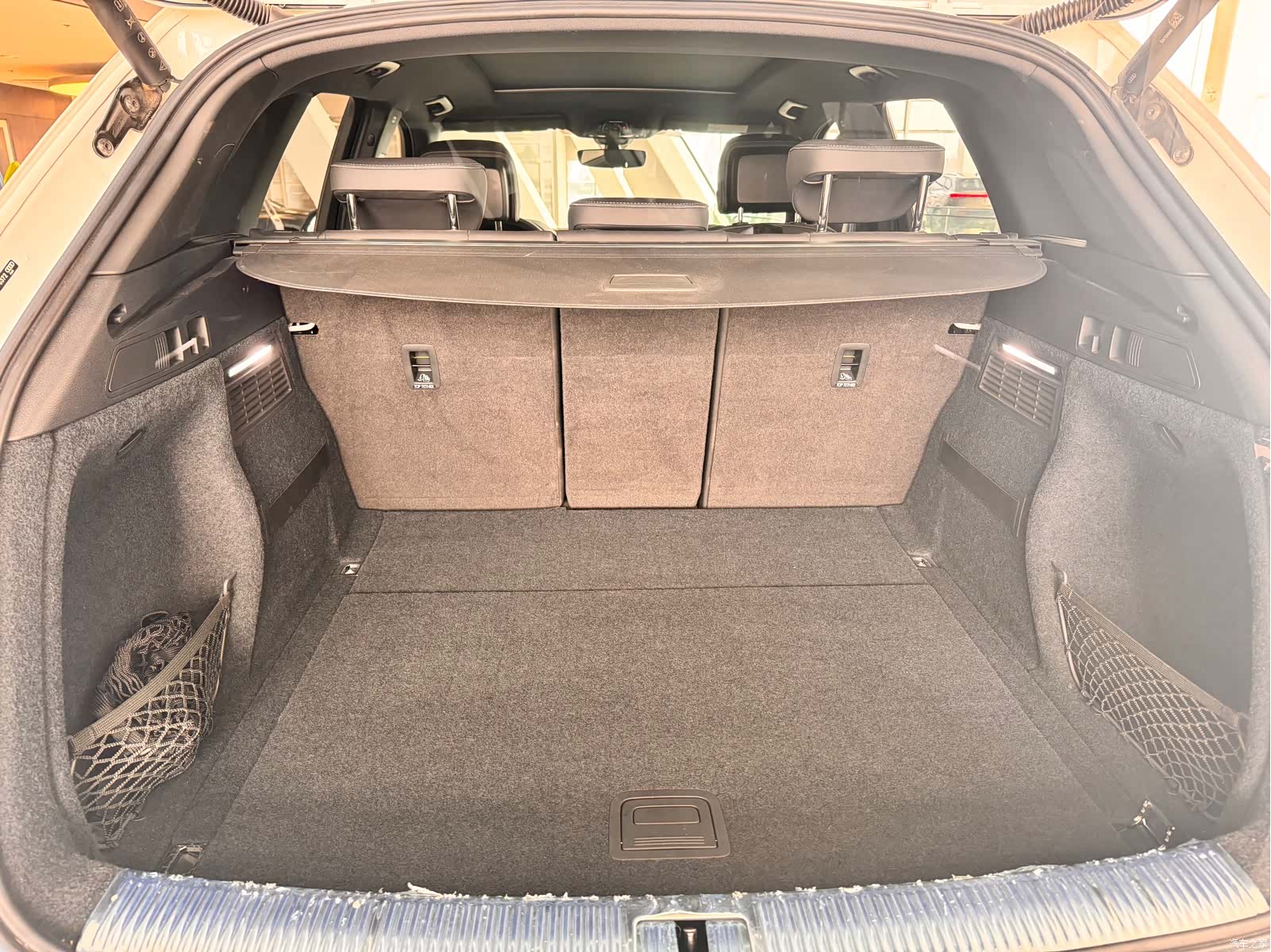 Audi Q5L, 2023 24