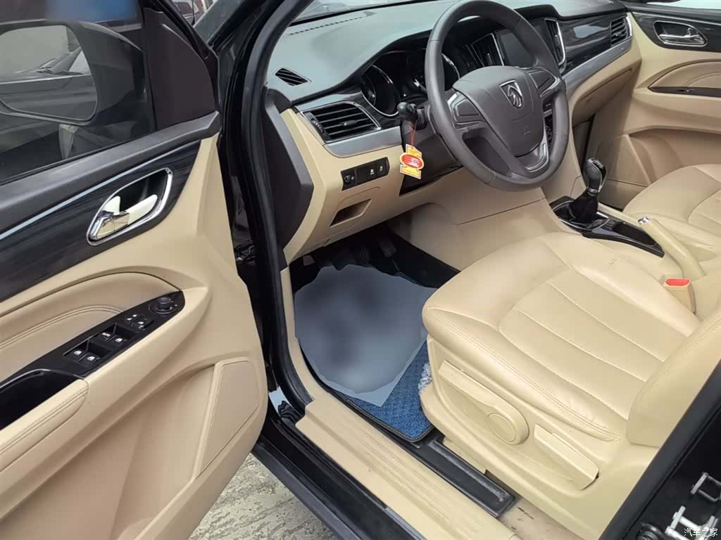 Wuling 730, 2018 16