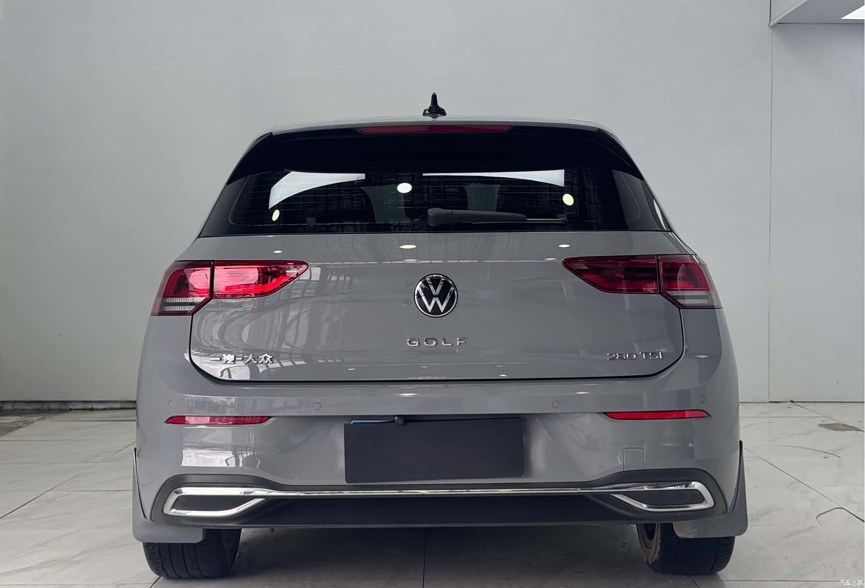 Volkswagen Golf, 2022 все фото