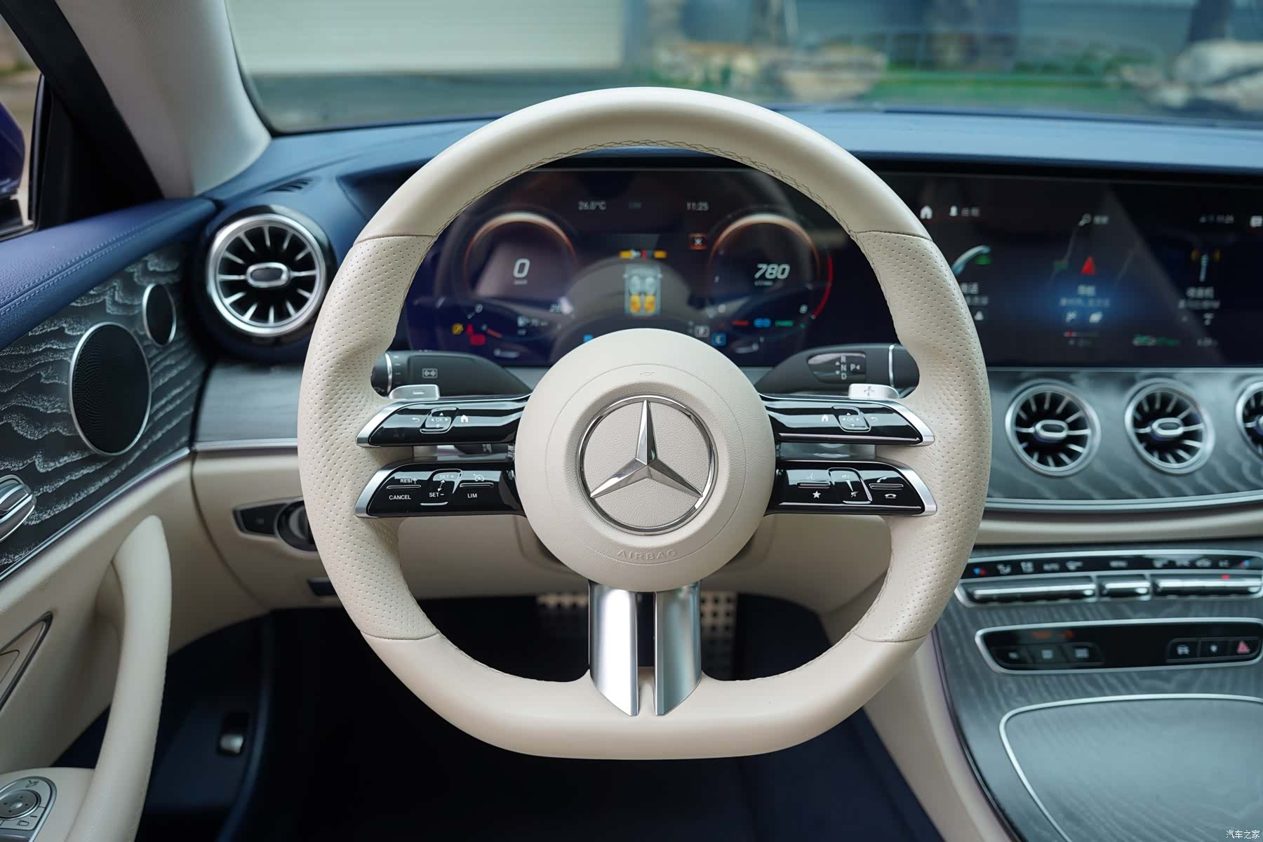 Mercedes-Benz E-Class, 2021 15