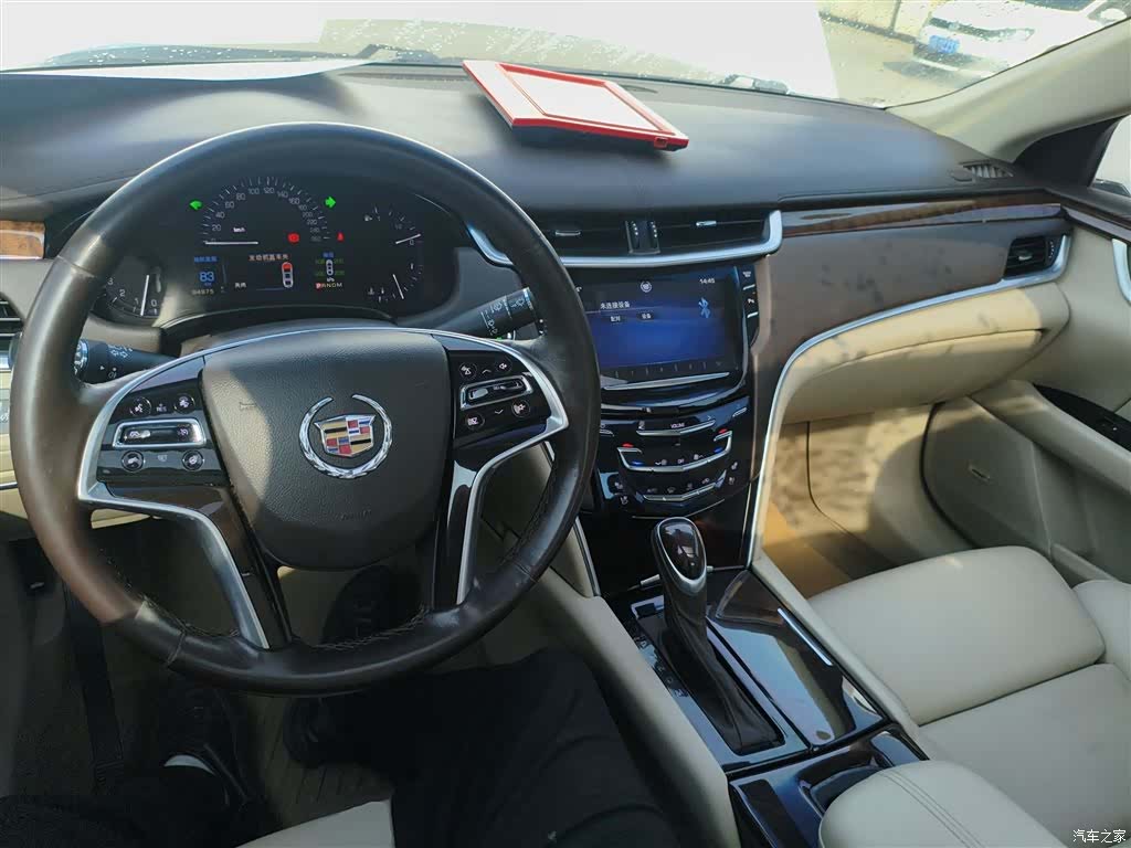Cadillac XTS, 2015 10
