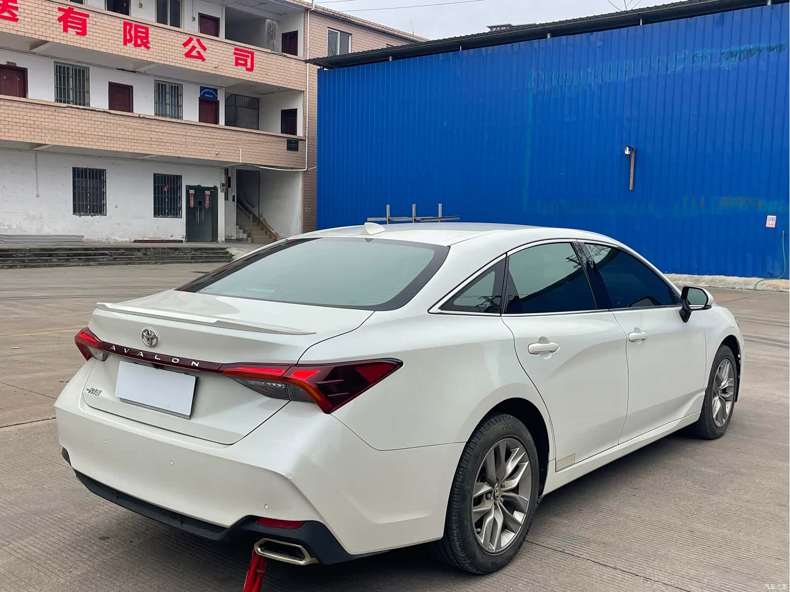 Toyota Avalon, 2020 все фото