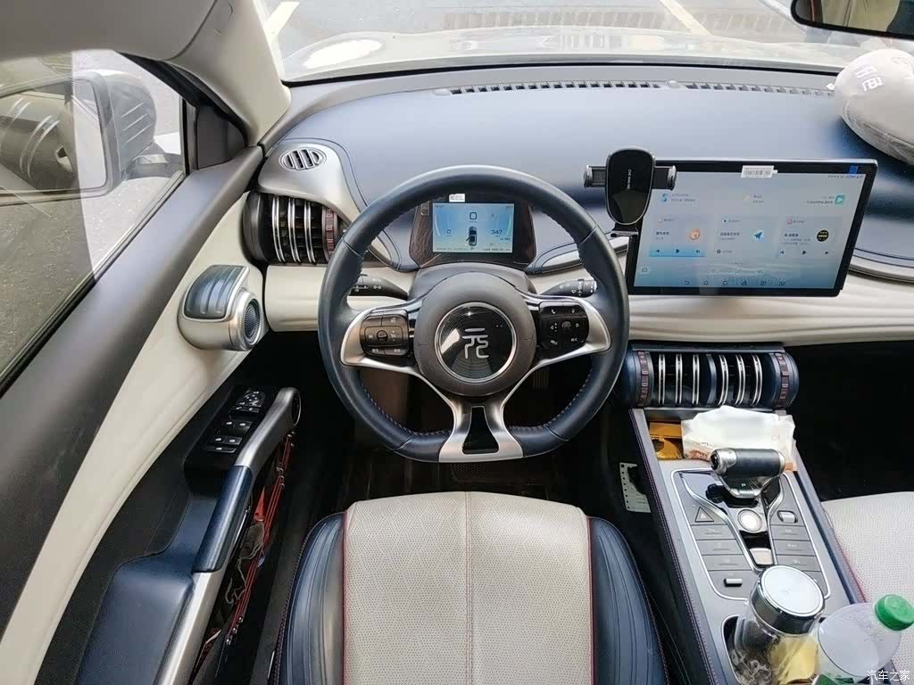 BYD Yuan, 2022 3