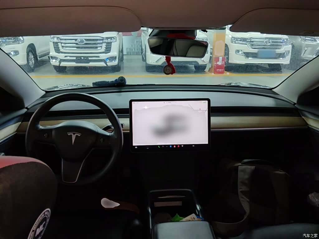 Tesla Model 3, 2023 10