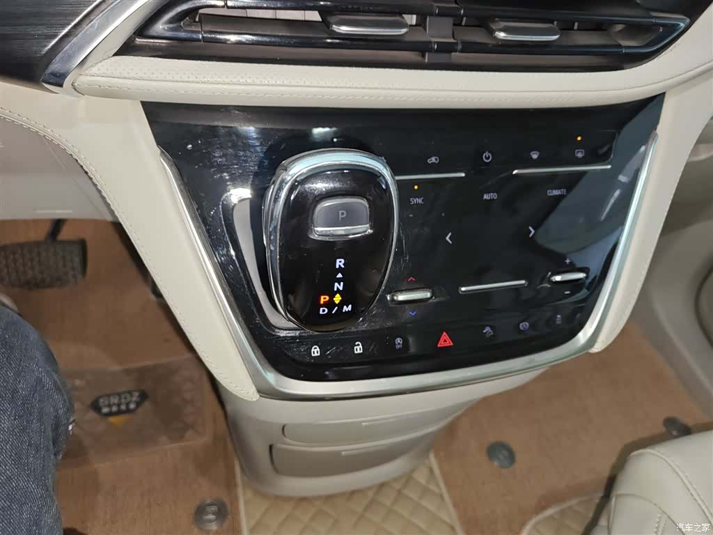 Buick GL8, 2022 14