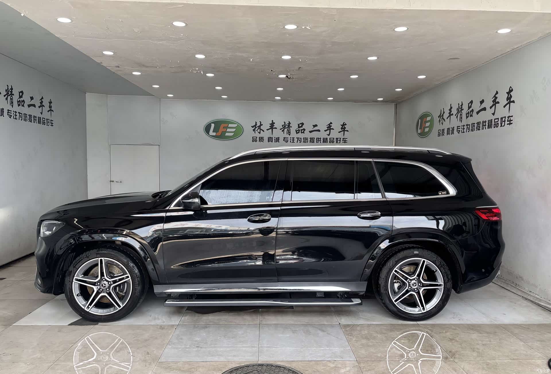 Mercedes-Benz GLS, 2024 4