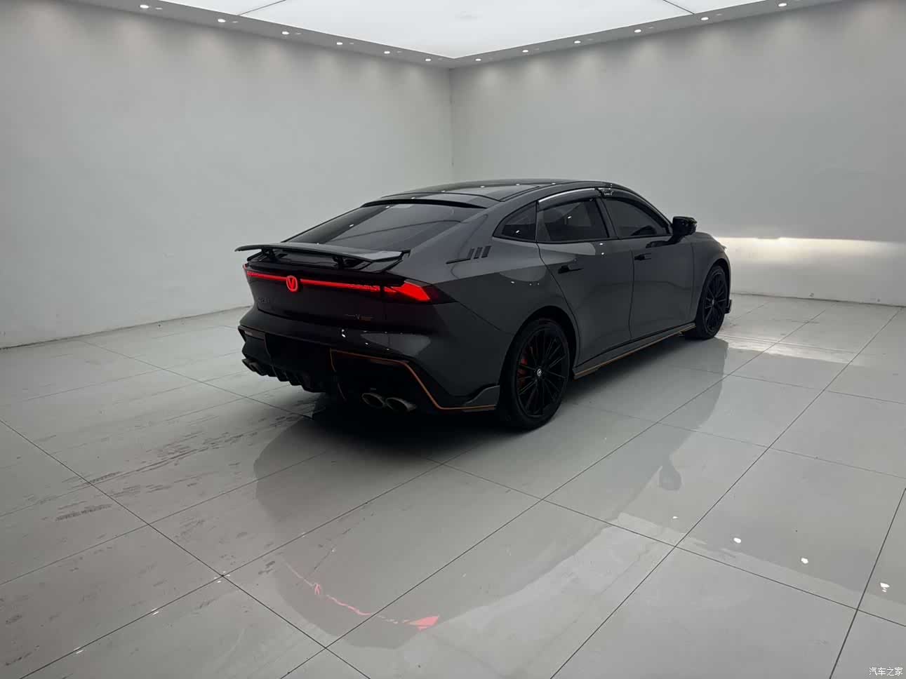 Changan UNI-V, 2022 14