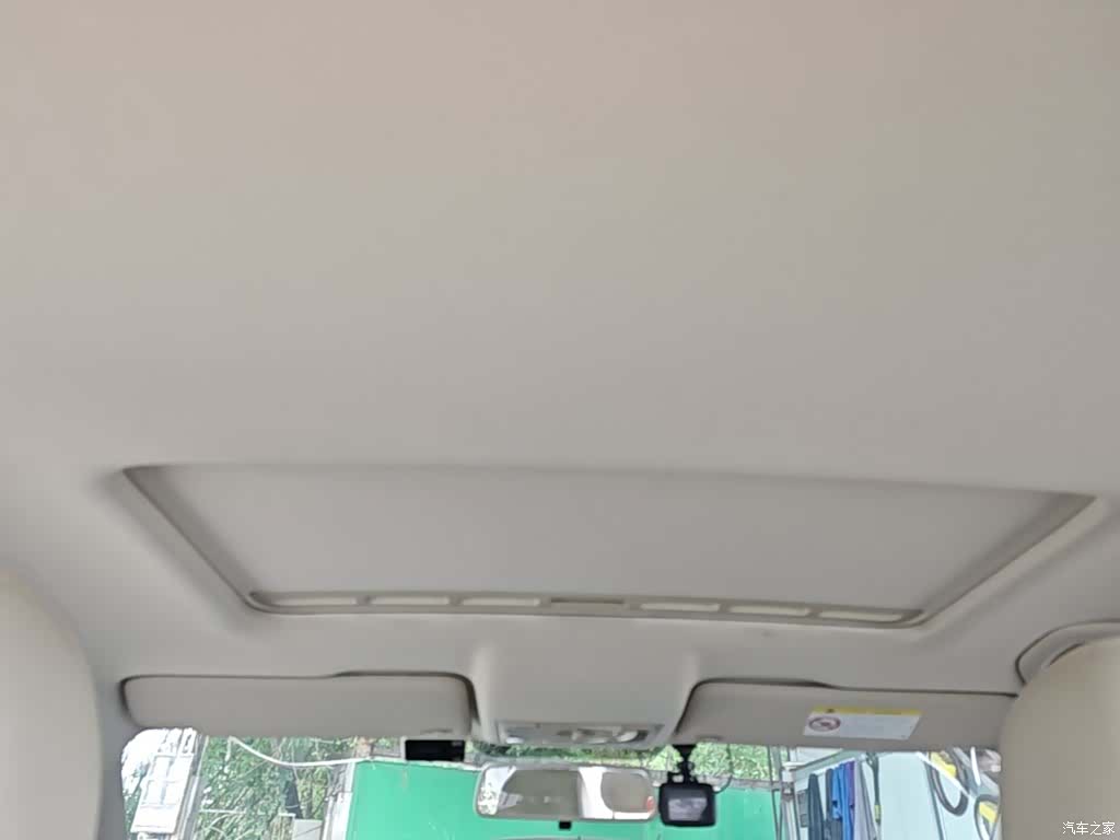 Skoda Rapid, 2016 8