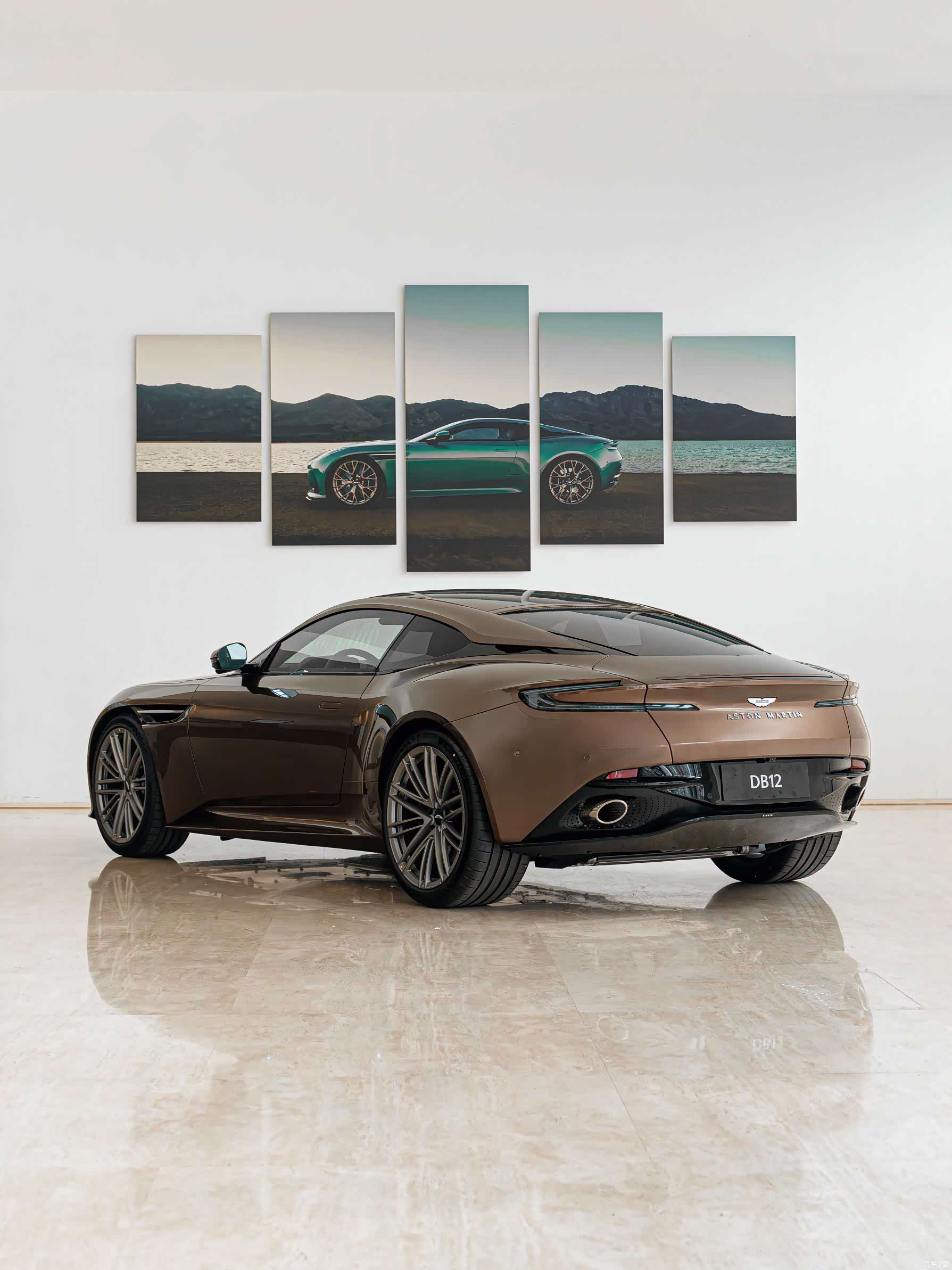 Aston Martin DB12, 2025 все фото