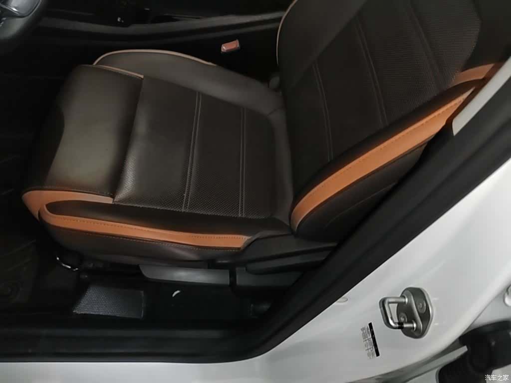 BYD E2, 2021 15