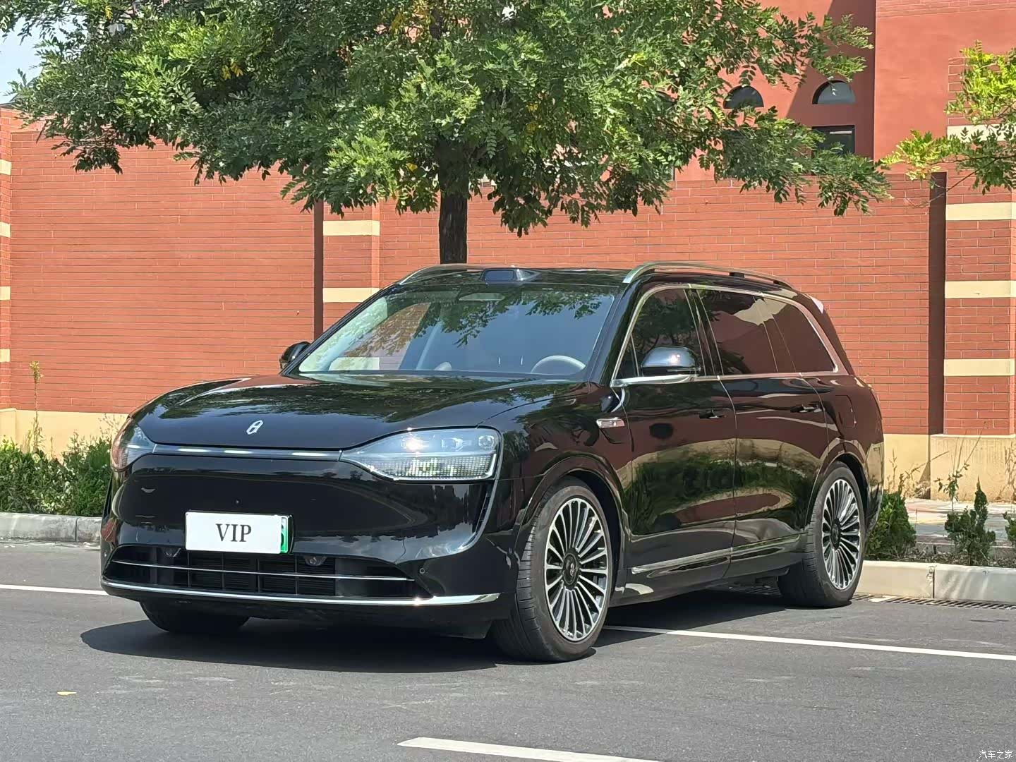 AITO M9, 2025 1