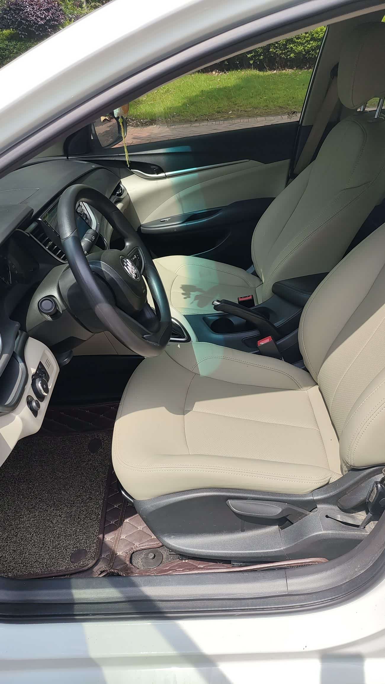 Buick V, 2019 7