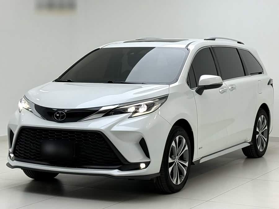 Toyota Granvia 2024, фото 1