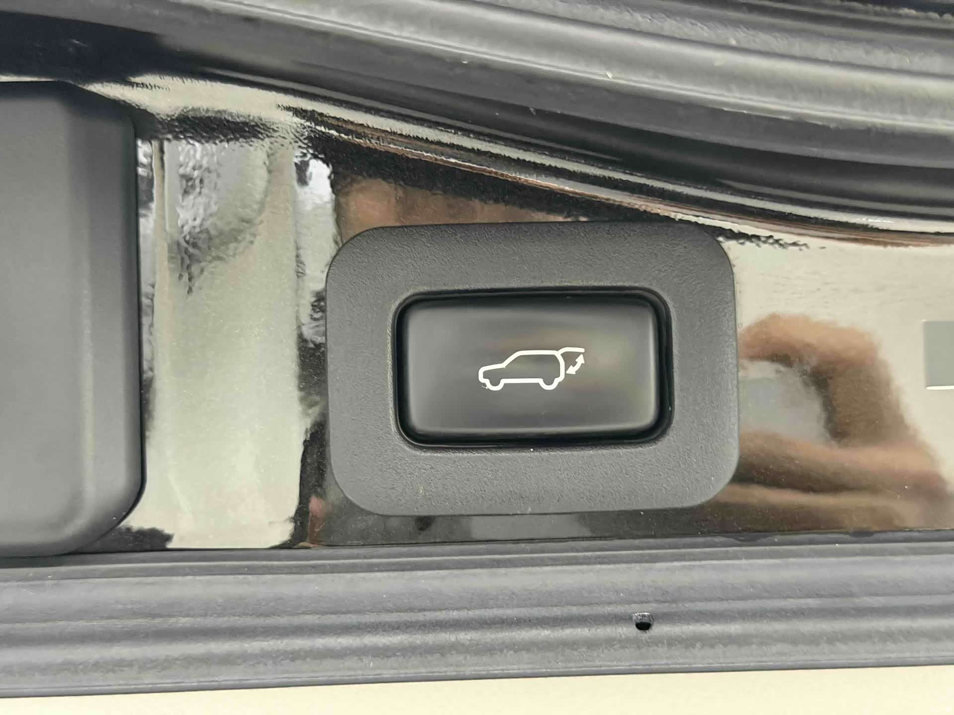 Lexus LX, 2017 18