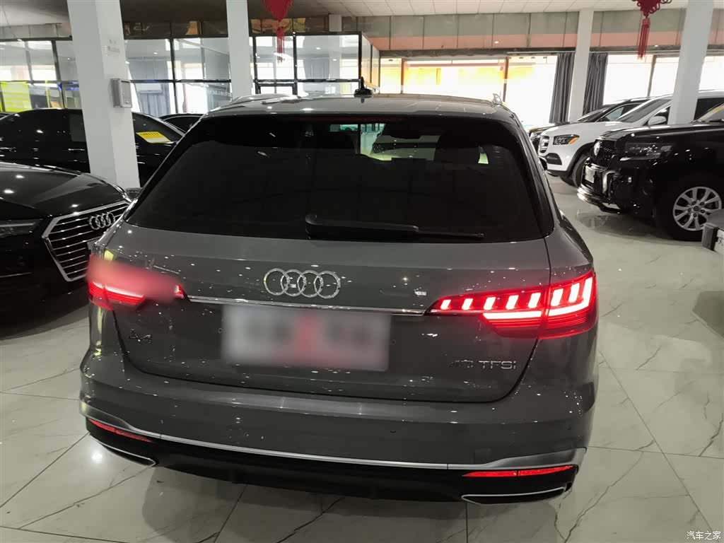 Audi A4, 2022 4