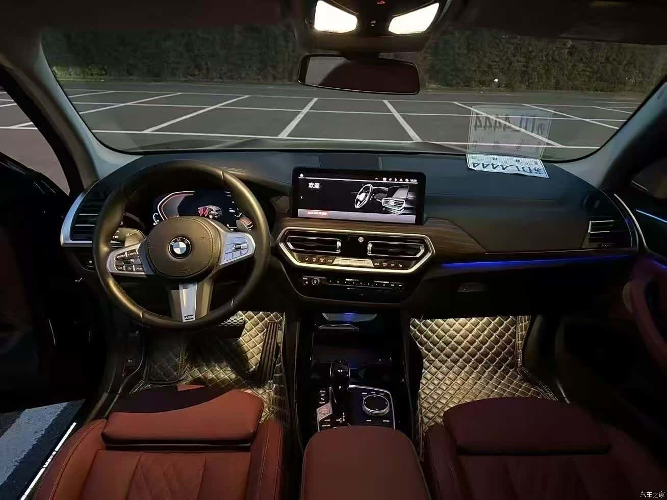 BMW X3, 2023 все фото