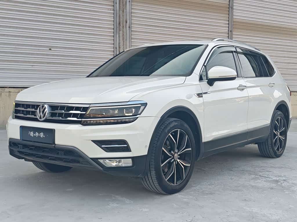 Volkswagen Tiguan L
